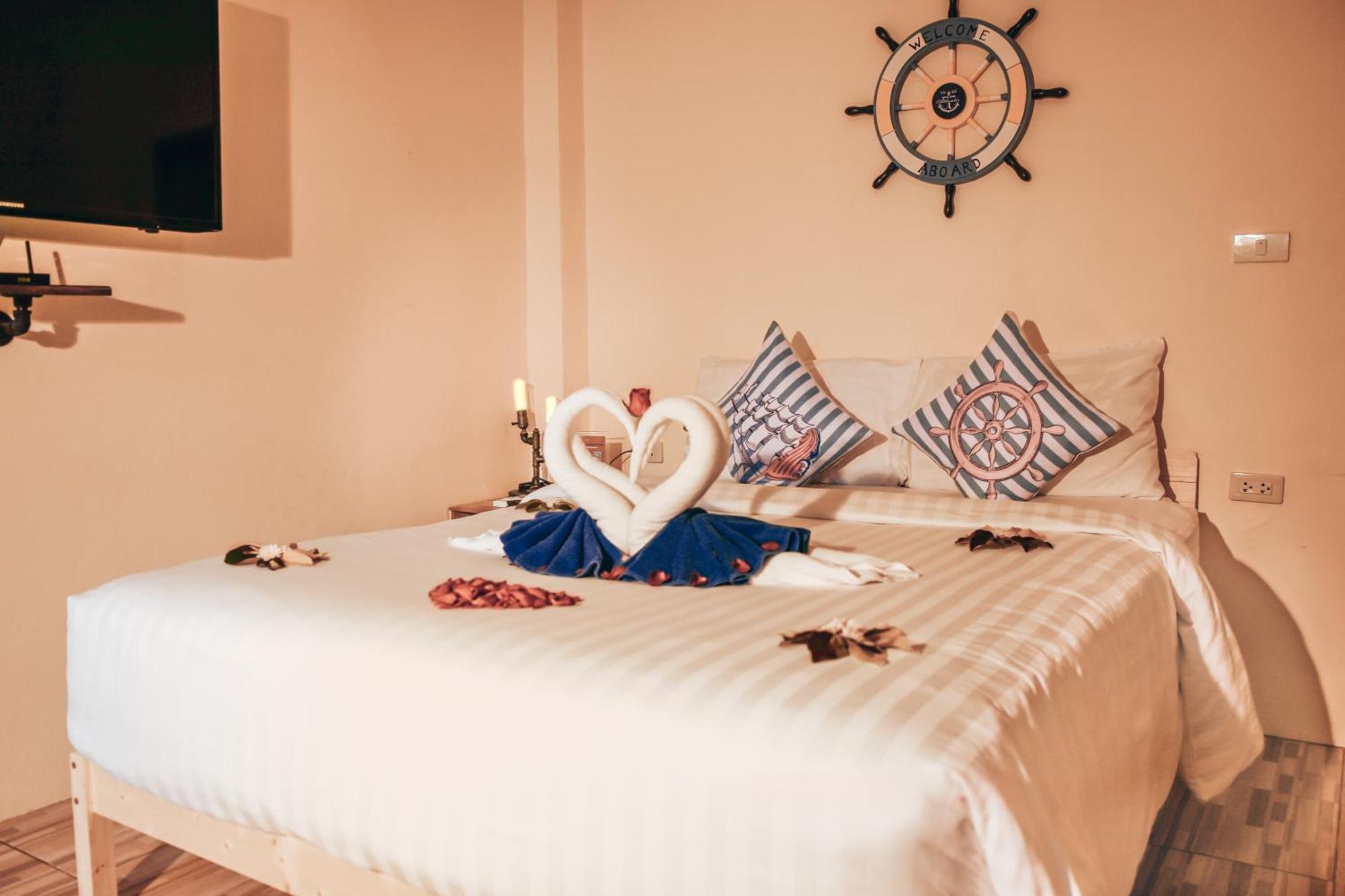 Namphung Phuket Boutique Resort Rawai Bagian luar foto