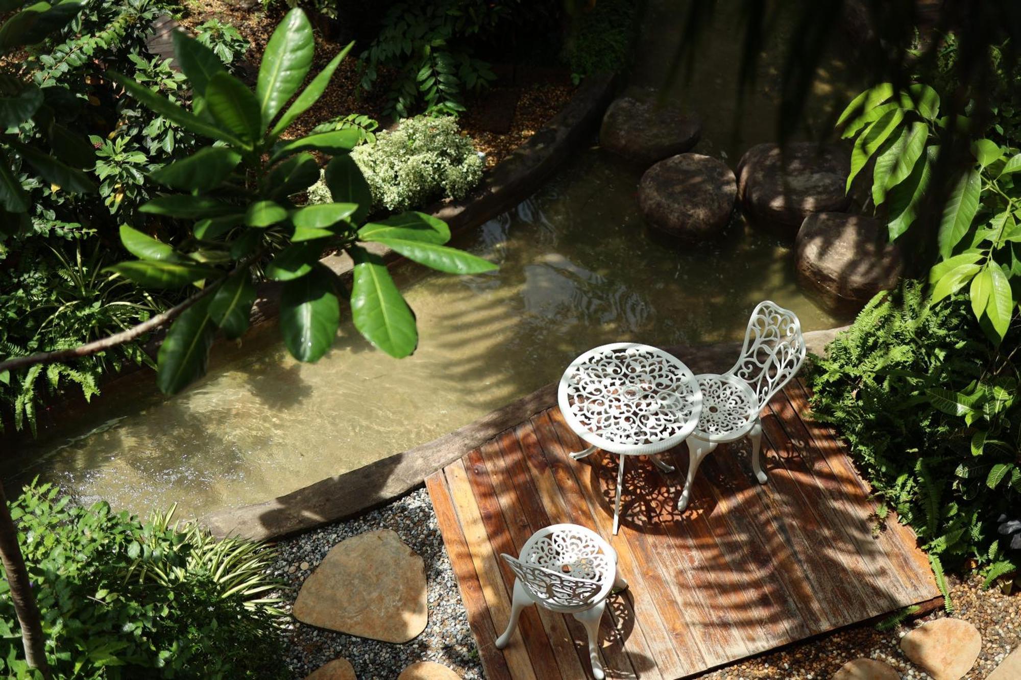 Namphung Phuket Boutique Resort Rawai Bagian luar foto