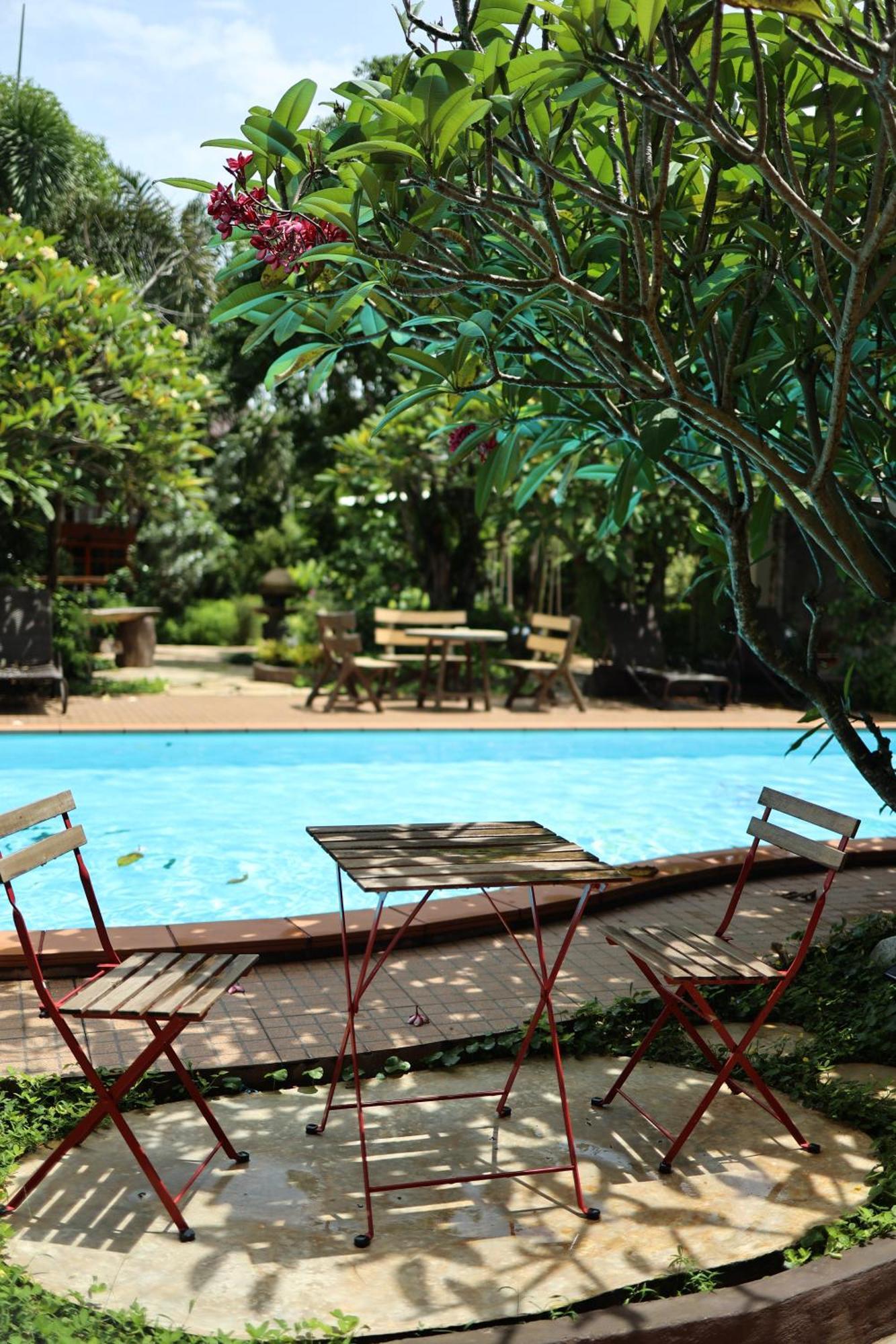 Namphung Phuket Boutique Resort Rawai Bagian luar foto